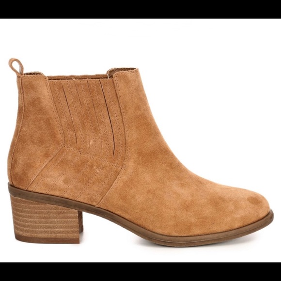 Franco Fortini - Darcie Cognac Suede Ankle Booties - Size 8 - Picture 13 of 13